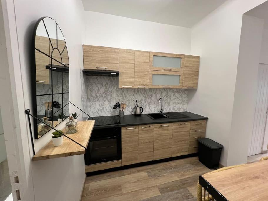 Tres Bel Appartement Neuf Avignon Exterior photo